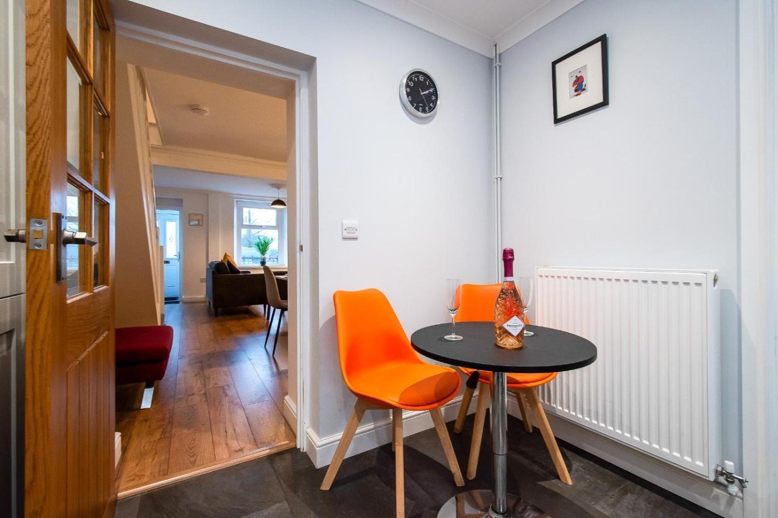 Casa One Hundred - A Beautiful 4 Bed House On The Beach Front Swansea Zewnętrze zdjęcie